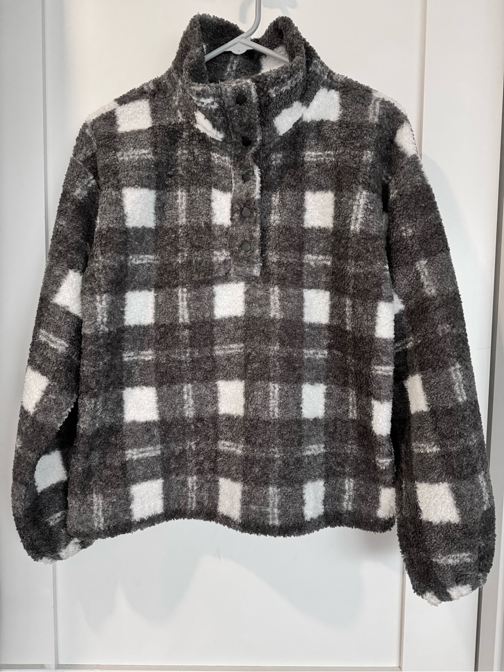 LOFT Gray & White Plaid Sherpa Snap Pullover Jacket Size S
